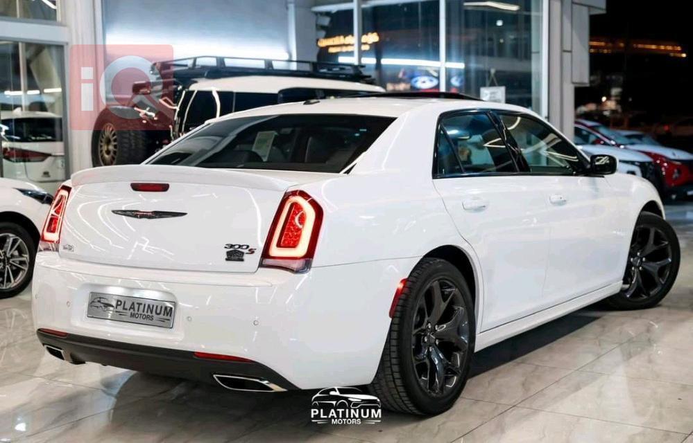Chrysler 300